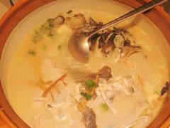 -姜君·千岛湖鱼头馆(浦东大道店)