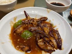 -关东小磨东北菜(上海长风大悦城店)