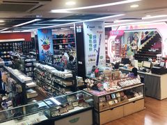 -新华书店(泉城路店)