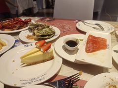 -四海一家自助餐(益田假日广场店)