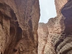 -天山神秘大峡谷