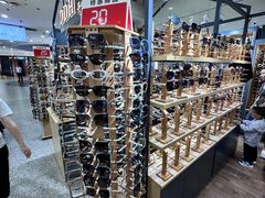 -泰康仰忠精品批发城