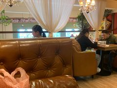 -玛格萝妮比萨屋(陆家浜路店)