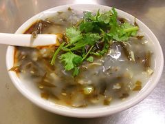 酸辣汤-芳婆糕团店(王府大街店)