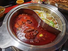 -串门邻居串串火锅(云南南路店)