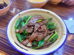 -山城欢现炒食堂(上海城店)