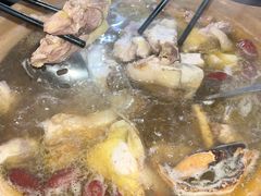 -威邵鸡煲(西华路总店)