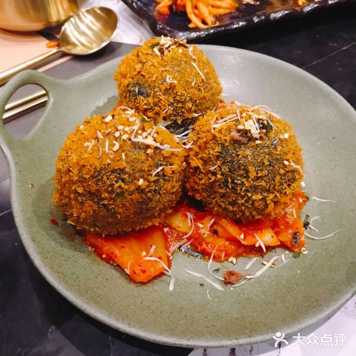KCOOKING概念韩餐(世茂52+店)墨鱼芝士饭团图片