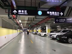 -经纬汇-停车场
