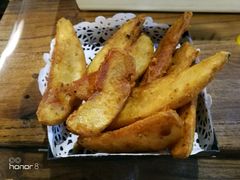 -炸鸡情侣韩式料理(中央大街店)