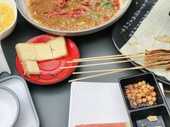 -何师烧烤Pro ·江湖川菜·小龙虾·精酿(太古里旗舰店)