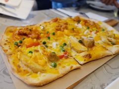 咸蛋黄双拼比萨-必胜客(万象城店)