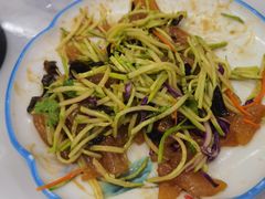 -一口猪海鲜浑锅·东北家常菜