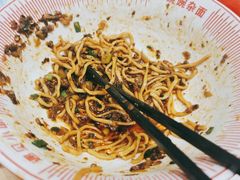 红碗豌杂面豪华套餐-遇见小面(白云机场T2安检外店)