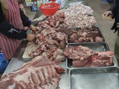 -标记美食新鲜猪杂(兴南大道店)