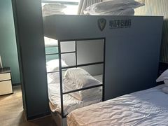 -粤塔X趣影电竞酒店(天河广场车陂地铁站店)