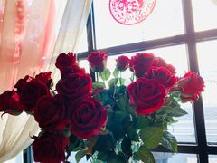 -愉肴麻辣香锅(中山路店)