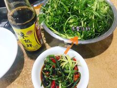 -五洞培记山庄·鲜牛肉火锅