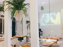 -春树下·树屋花房西餐厅(罍街AS1980店)