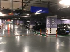 -凯德MALL太阳宫店-地下停车场