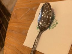 -玛格萝妮比萨屋(四平店)