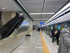 -铁西广场(地铁站)