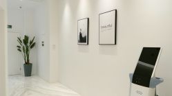 -微笑雨嘉造型护肤