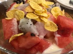 -汽车博物馆主题餐厅