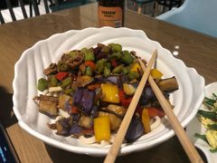 -乐三里屯面馆(阿那亚店)
