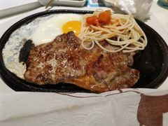 -豪客来牛排(中央花苑店)