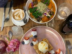 -FLOVIE FLORIST CAFE