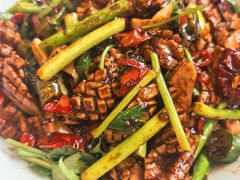 -荆九爷爆炒桥头三嫩(夫子庙店)