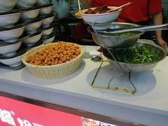 -青年路烩面馆(绿地世纪城店)