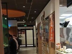 -麦当劳(百联西郊购物中心店)