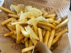 -FAIRYLAND龙族星球主题餐厅(凯丹广场店)