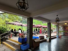 -楠柏弯休闲山庄(梨花溪店)