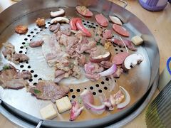 -陈叉子钢盆烤肉(中原万达店)