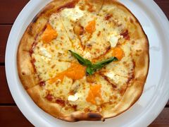 奶酪四骑士披萨-吉姆丽德乡村西餐厅(闵行交大店)