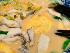 -荣家黄鱼面(前滩太古里店)