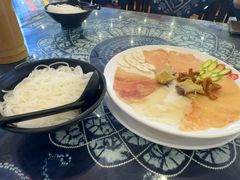 -桥香园过桥米线(国贸店)