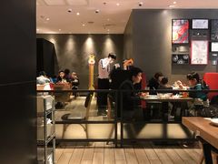 -必胜客(新中纬店)