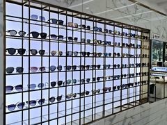 -世纪大明眼镜·林德伯格·蔡司官方授权店(武昌旗舰店)