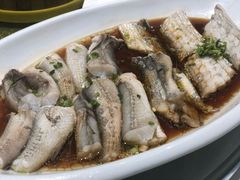 清蒸海鲜双拼-和记小菜(大宁店)
