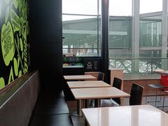 -麦当劳(深圳北站高铁店)