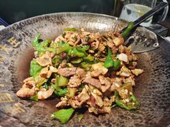 -费大厨辣椒炒肉(高铁吾悦广场店)