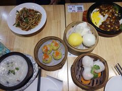 -花少爷的粥(中贸广场店)