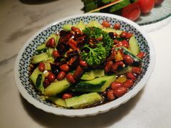 -小菜园新徽菜(镇江丹阳吾悦店)