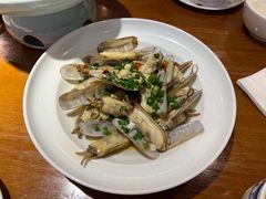 葱油蛏子-涌觅名灶·本地海鲜宁波菜(财富广场店)