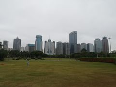 -万绿园