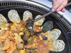 -地锅公社·现炒地锅鸡·地锅鱼·夜宵(罗锦路店)